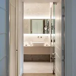 Donna Giacinta Luxury Bari