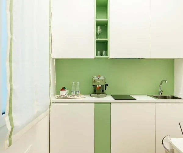 Donna Giacinta Luxury * Бари